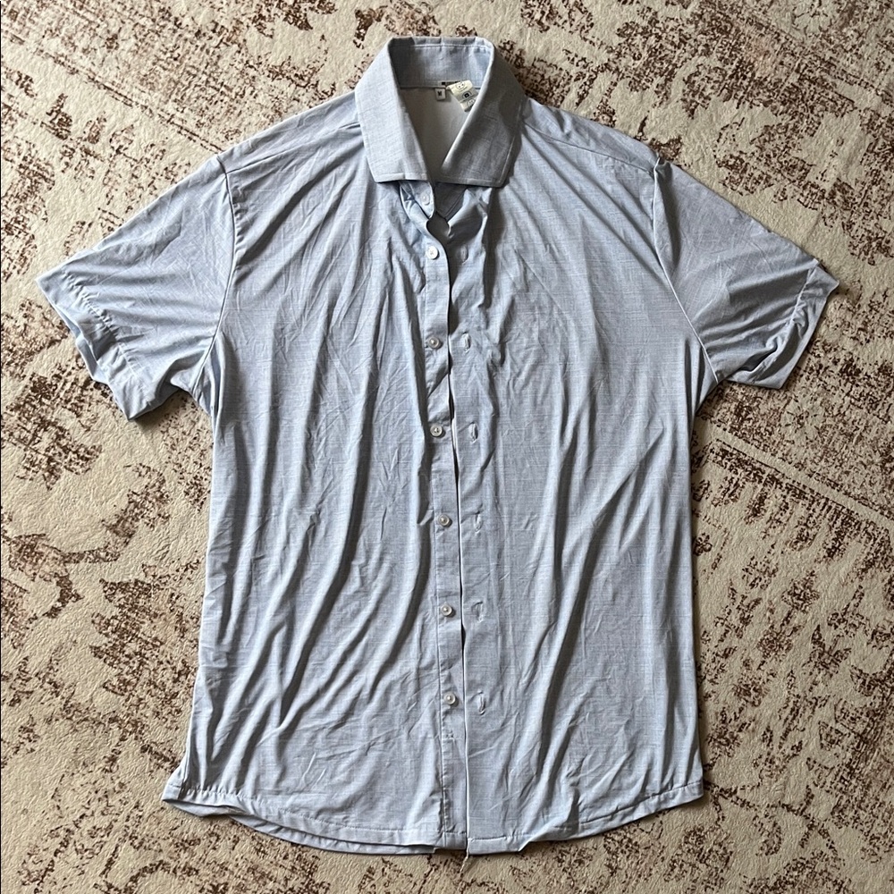 Men's Light Gray Short Sleeve Shirt